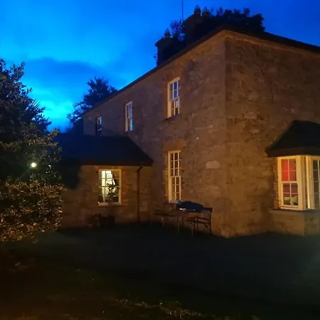 Knockaderry House Bed & Breakfast 4*