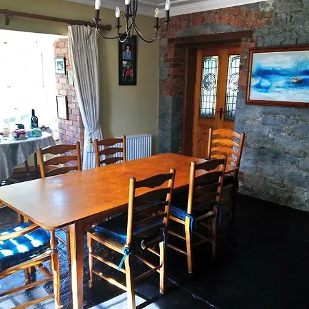 Knockaderry House Bed & Breakfast